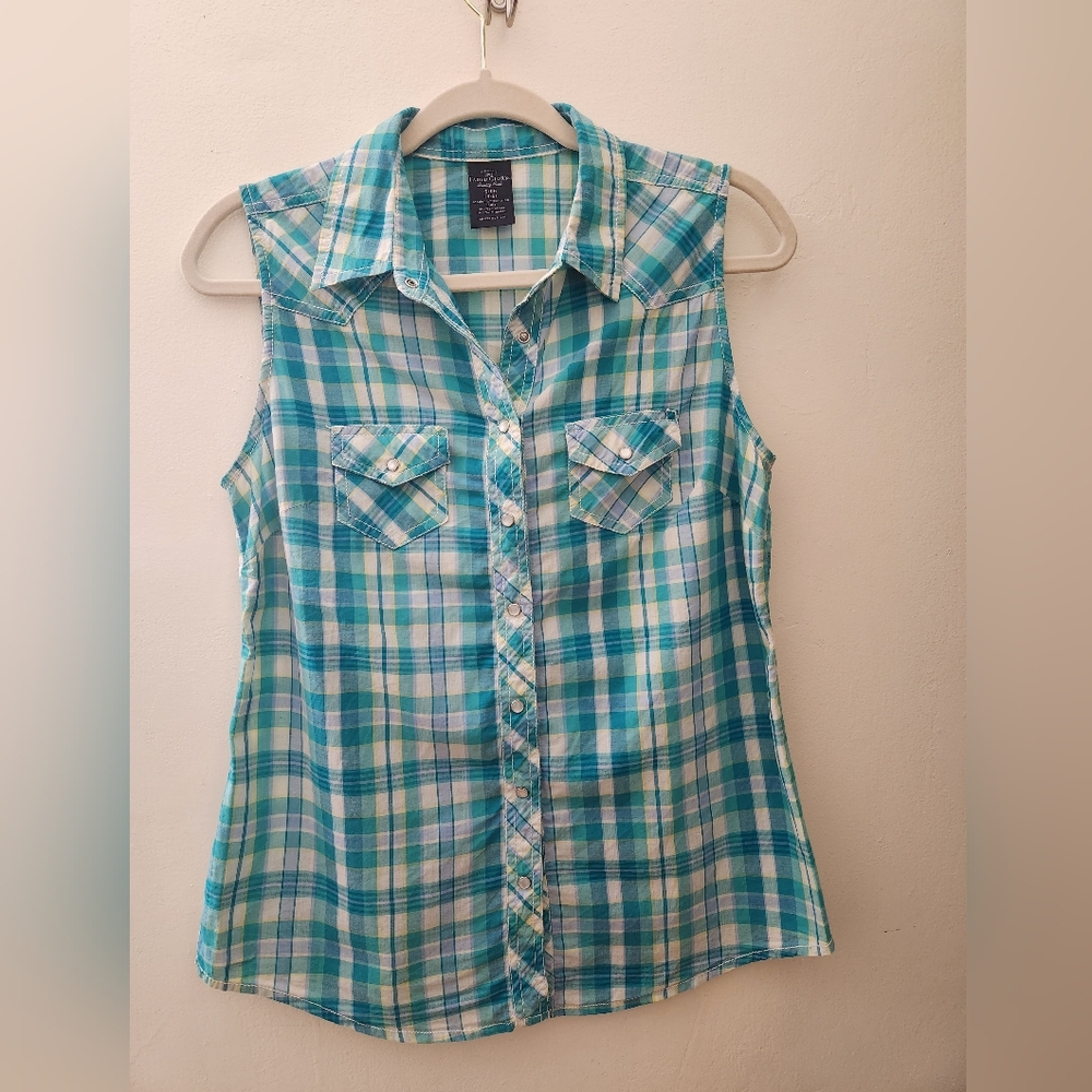 Faded GLORY,Plaid Sleeveless Button-Up Shirt